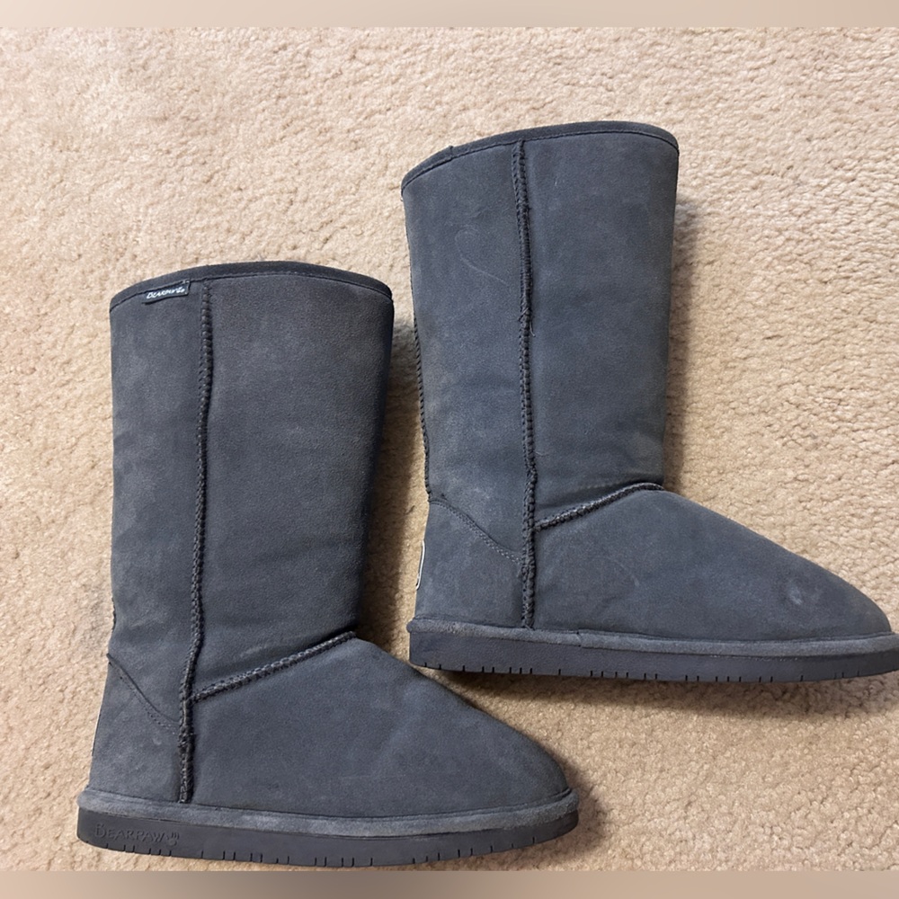 Women’s BearPaw Boots - Picture 2 of 6